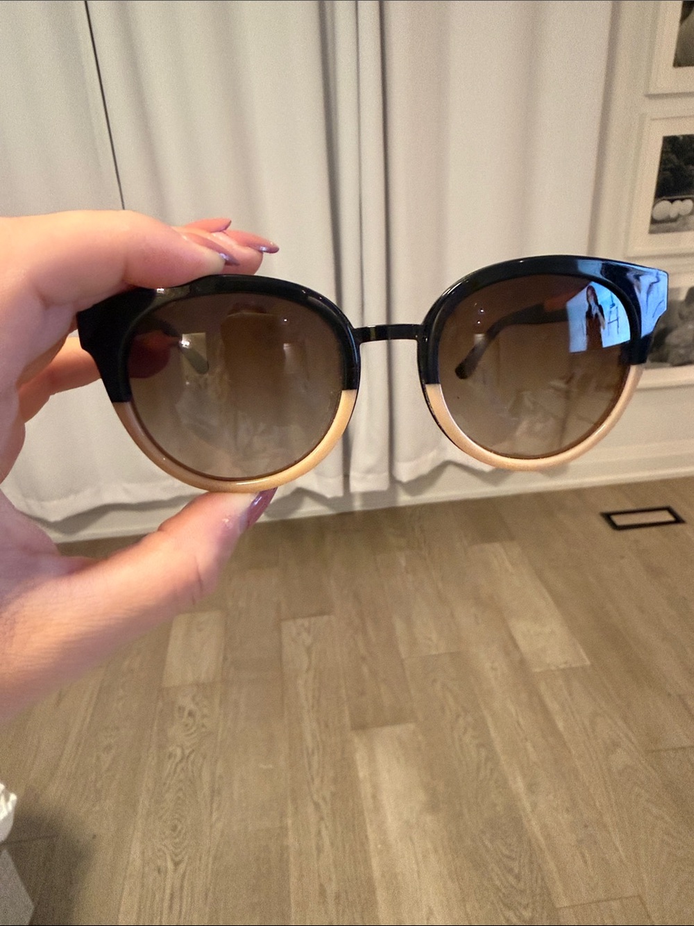 Tory Burch Two-Tone Black and Tan Round Sunglasses